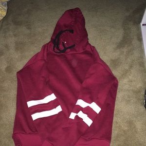 Maroon longsleeve hoodie w/black string